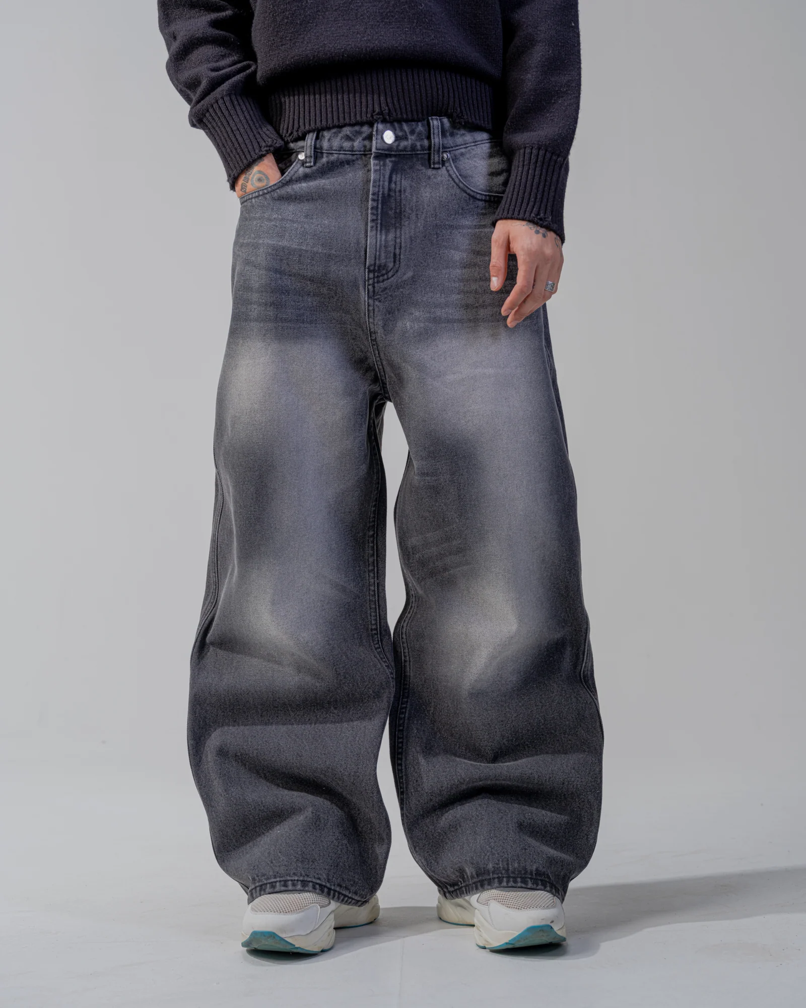 BAGGY FIT JEANS [BLACK]