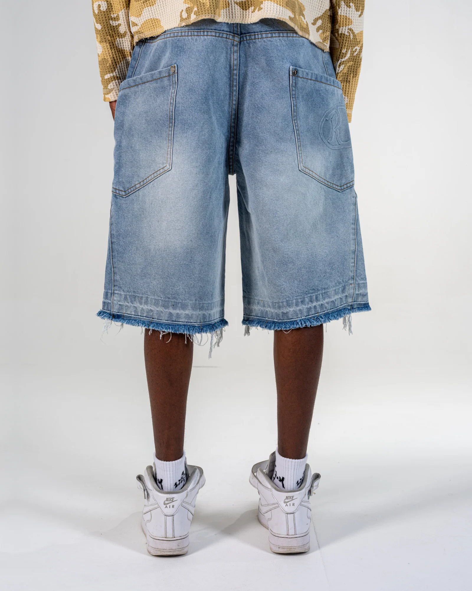 RIPPED BAGGY JORTS [BLUE]