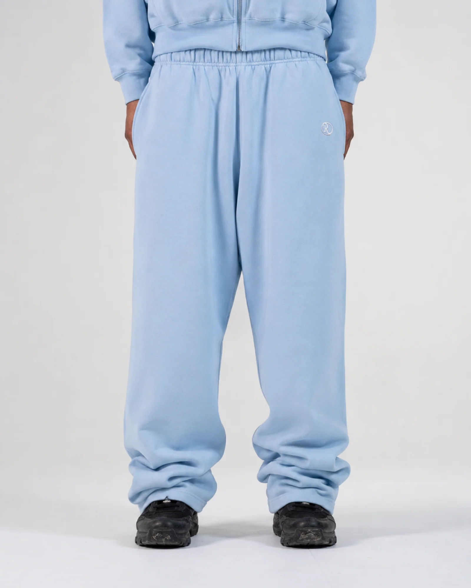 BAGGY JOGGERS PANTS [BABY BLUE]