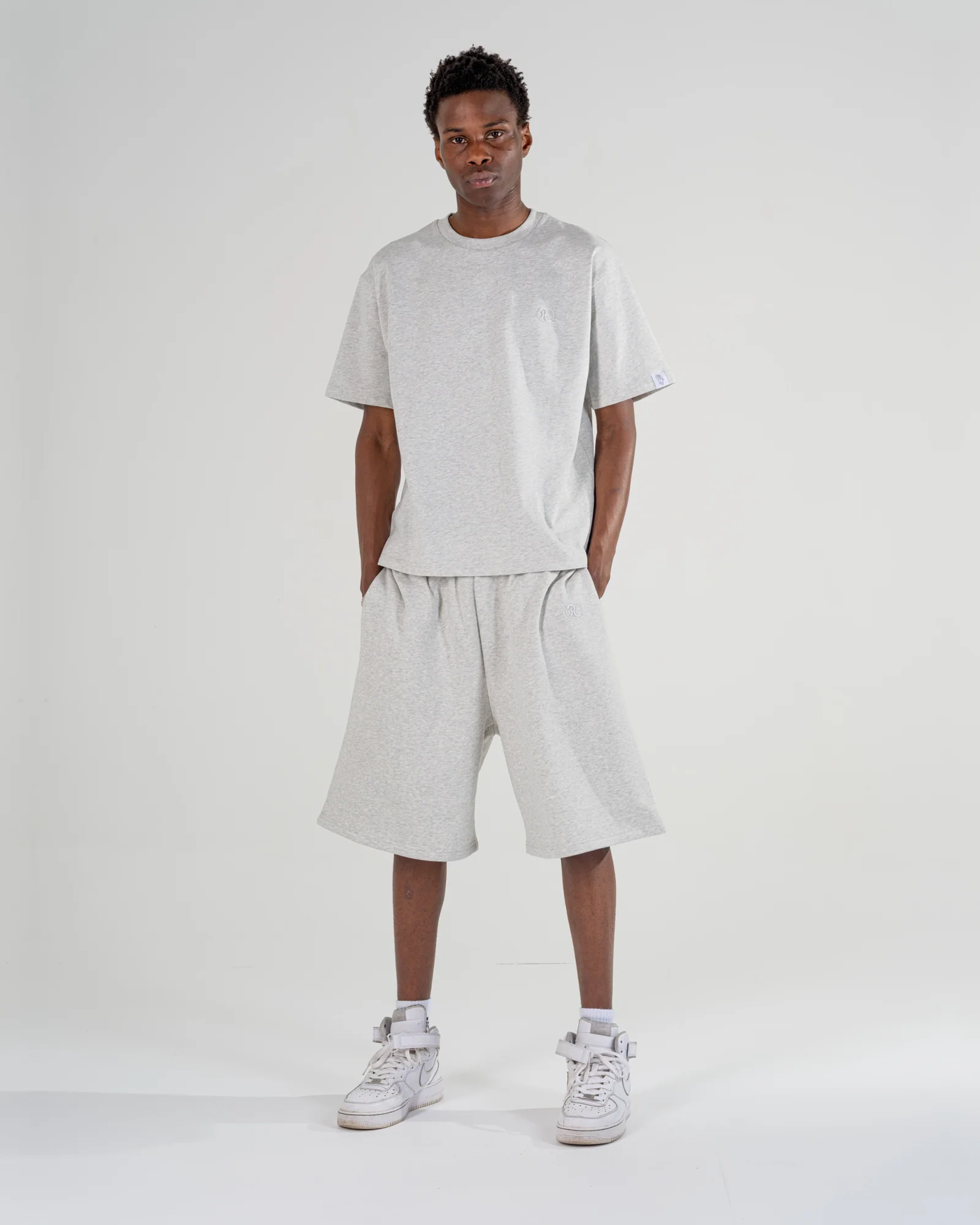 PREMIUM TEE [GREY]