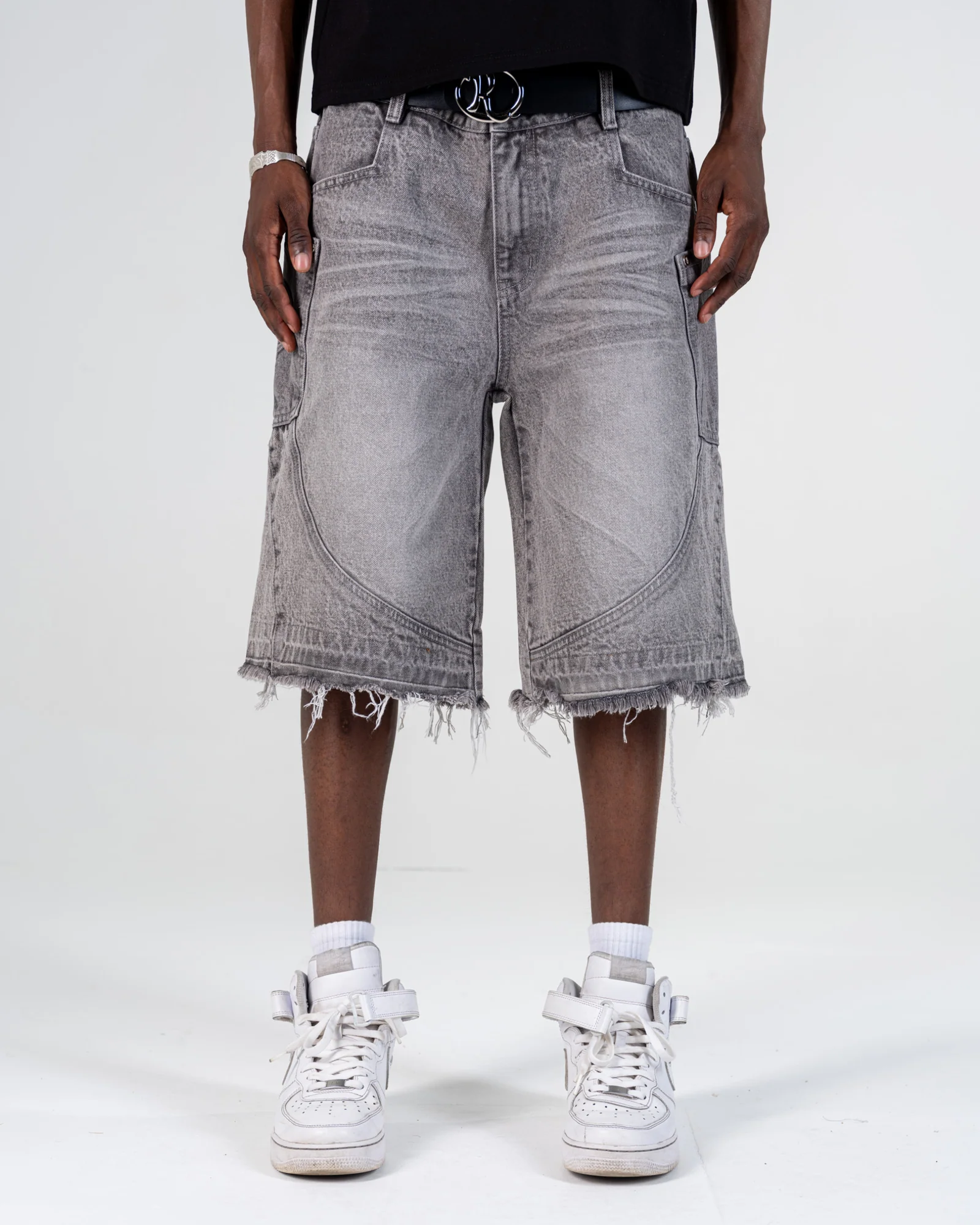 RIPPED BAGGY JORTS [GRAY]