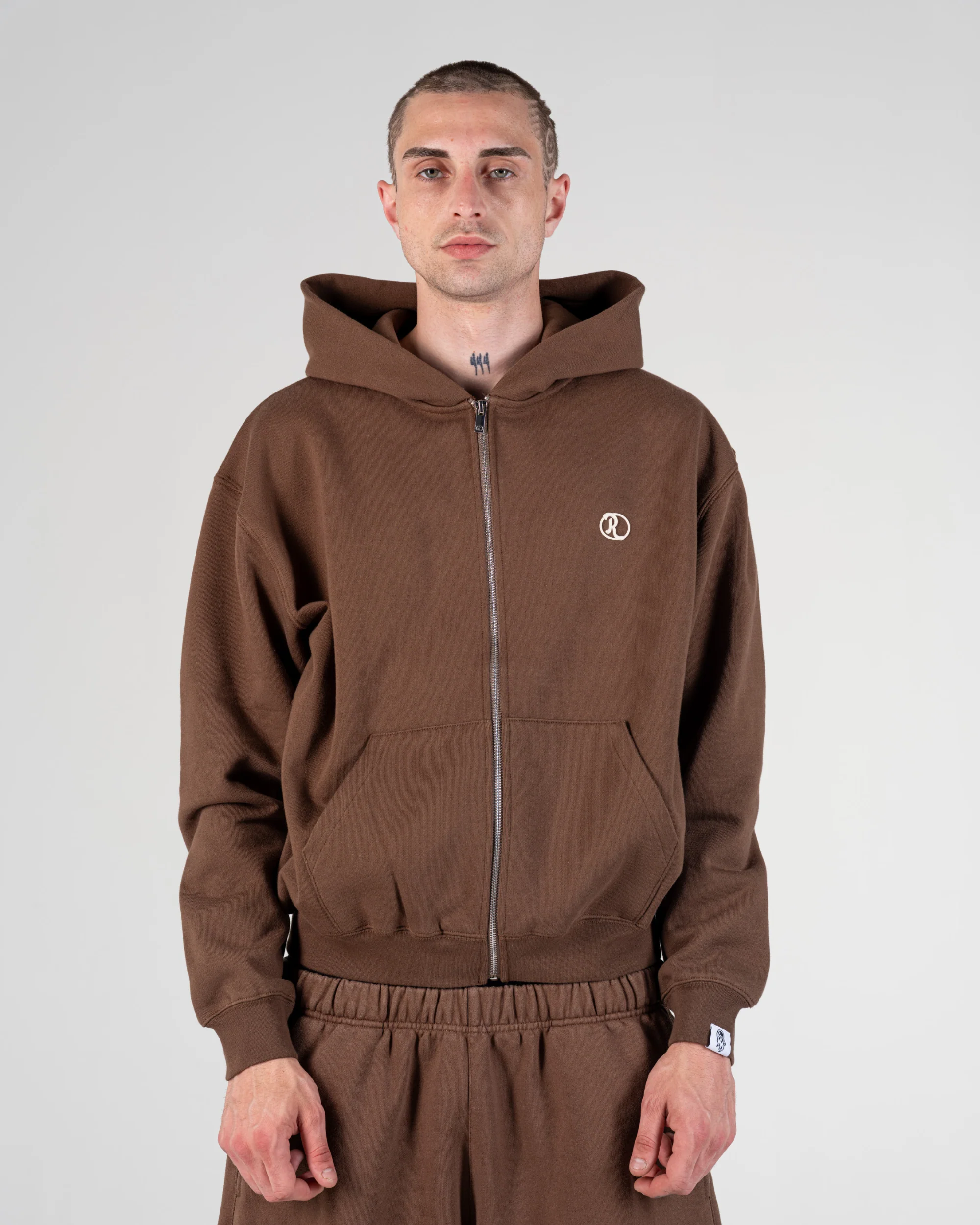 ZIP UP HOODIE [MOCHA]