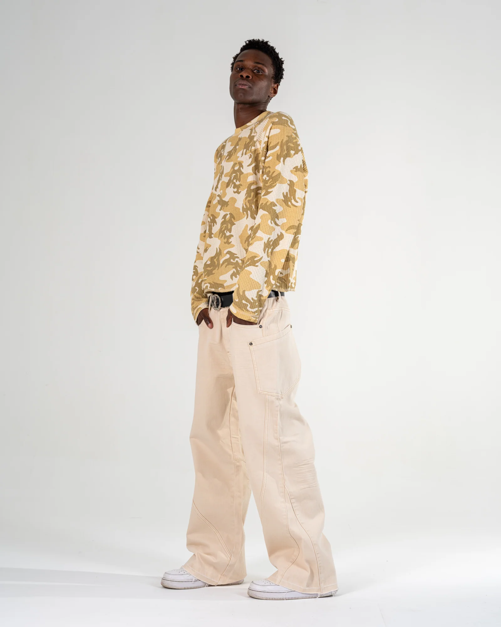 BAGGY FLARE JEANS [BEIGE]