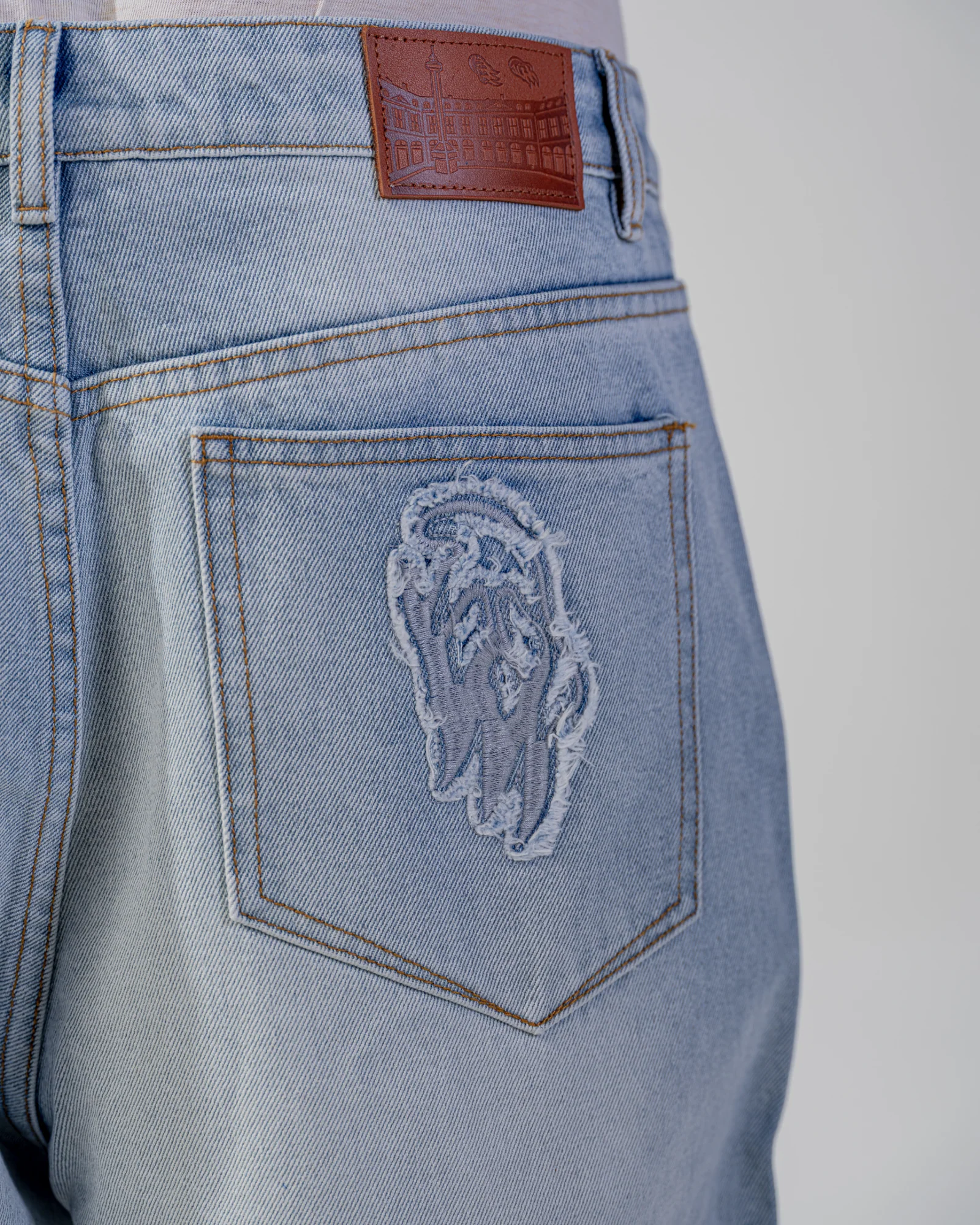 BAGGY FIT JEANS [BLUE]