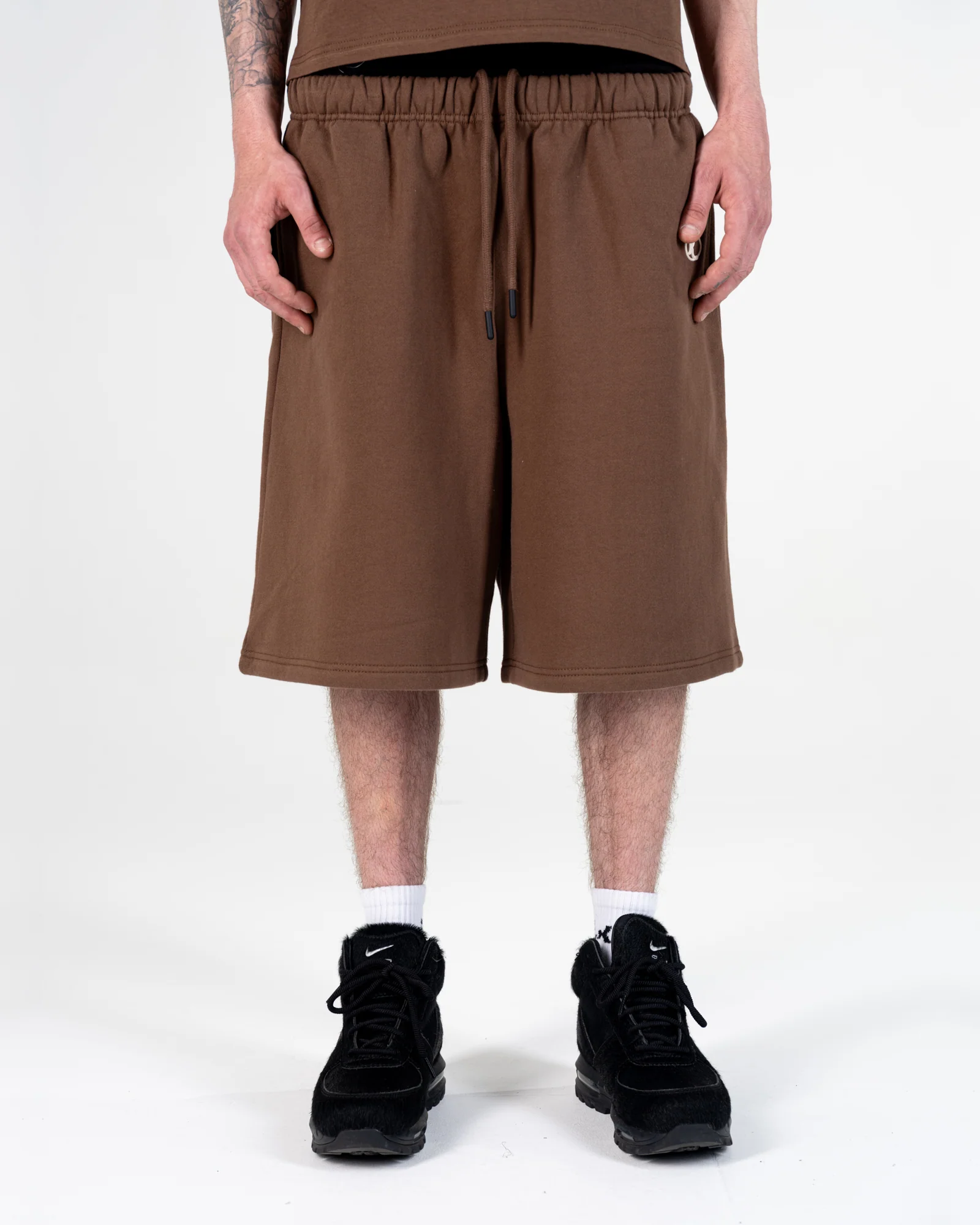 PREMIUM SHORT [MOCHA]