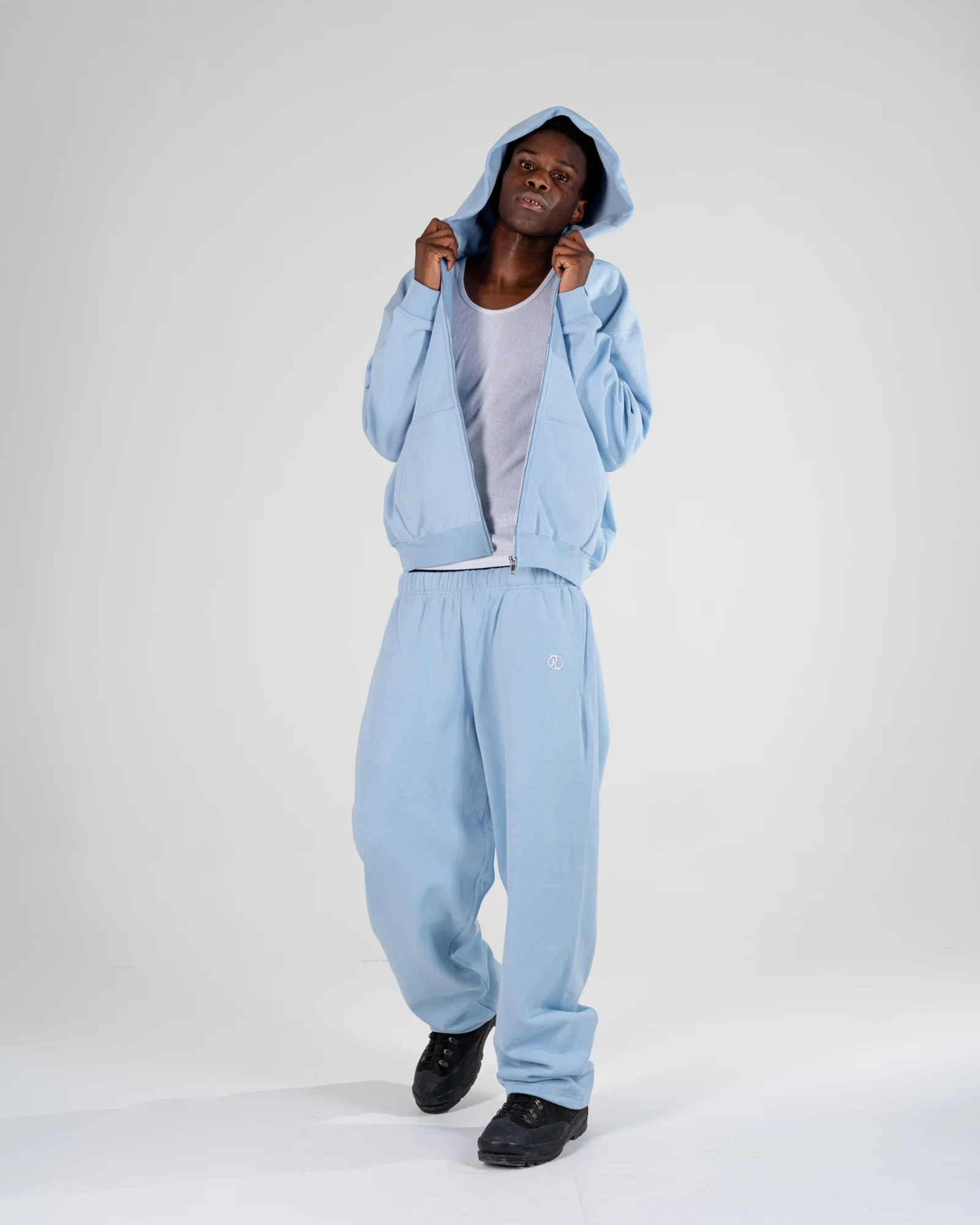 BAGGY JOGGERS PANTS [BABY BLUE]
