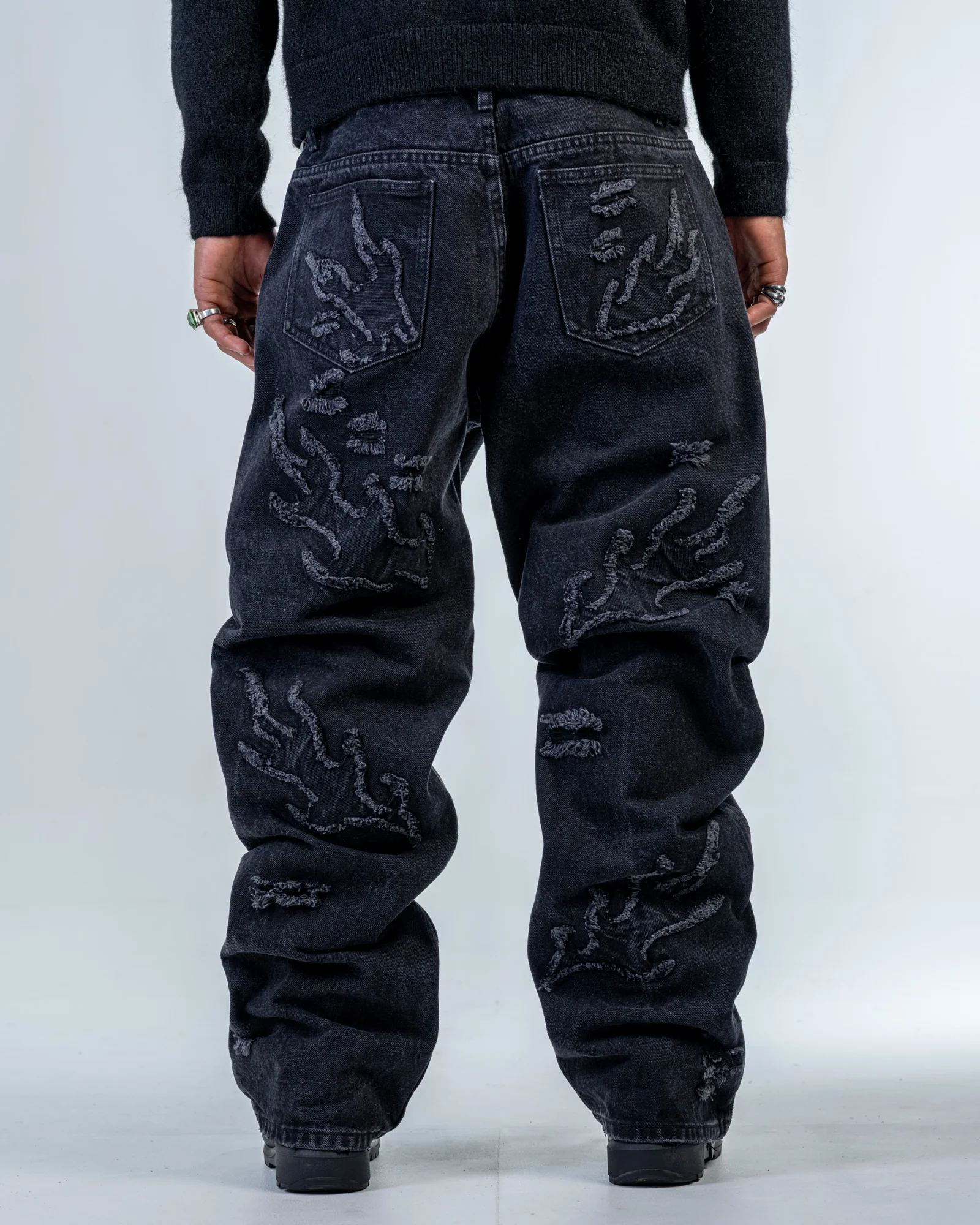 FLARE FIT ZIPPED JEAN FLAMES