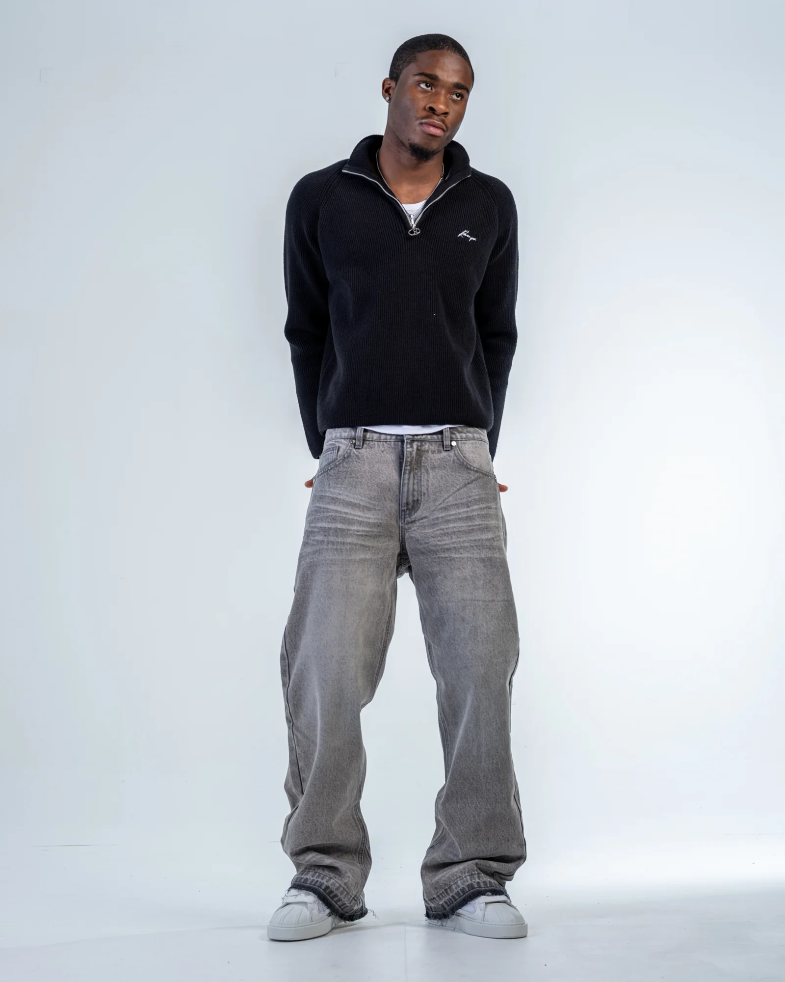 FLARE FIT JEANS [GRAY]