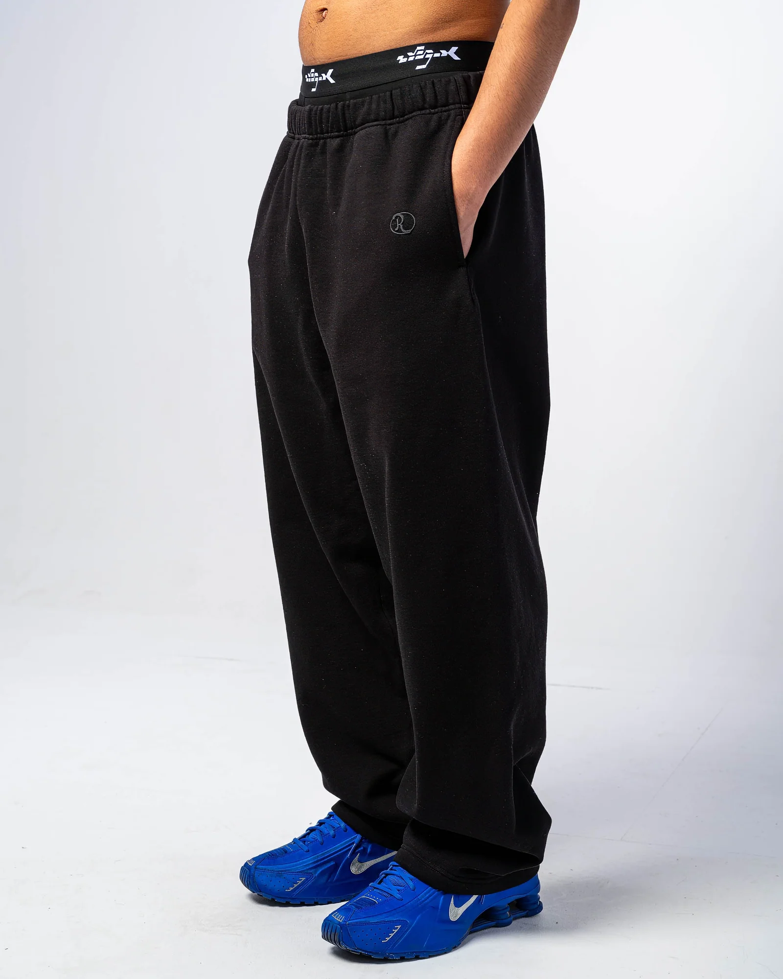 BAGGY JOGGERS PANTS [BLACK]