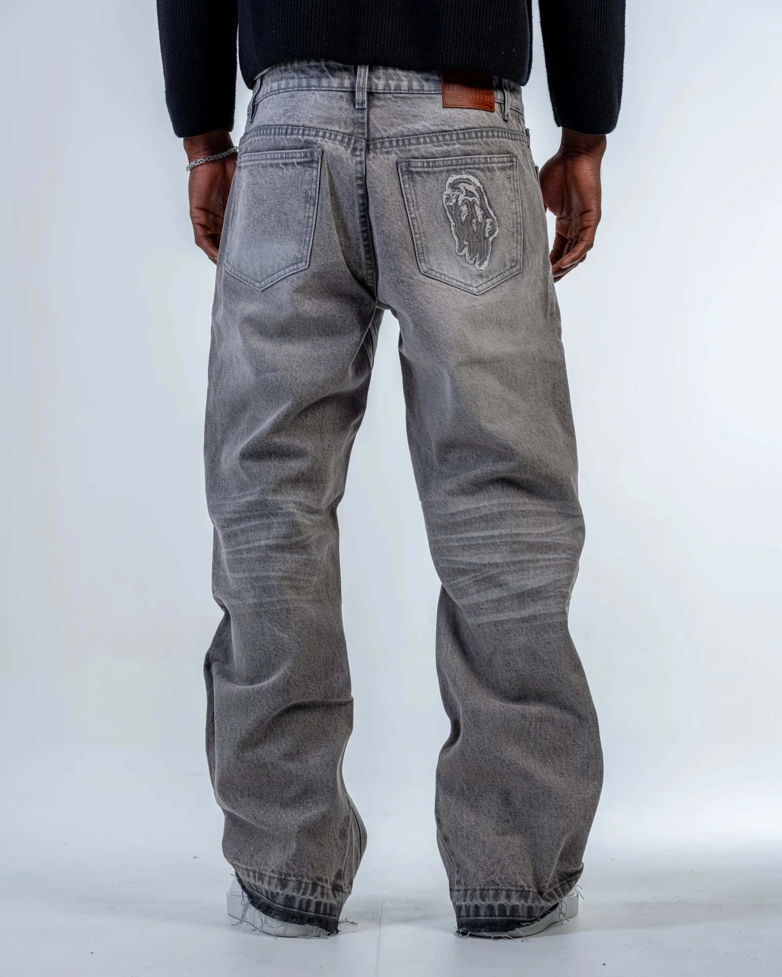 FLARE FIT JEANS [GRAY]