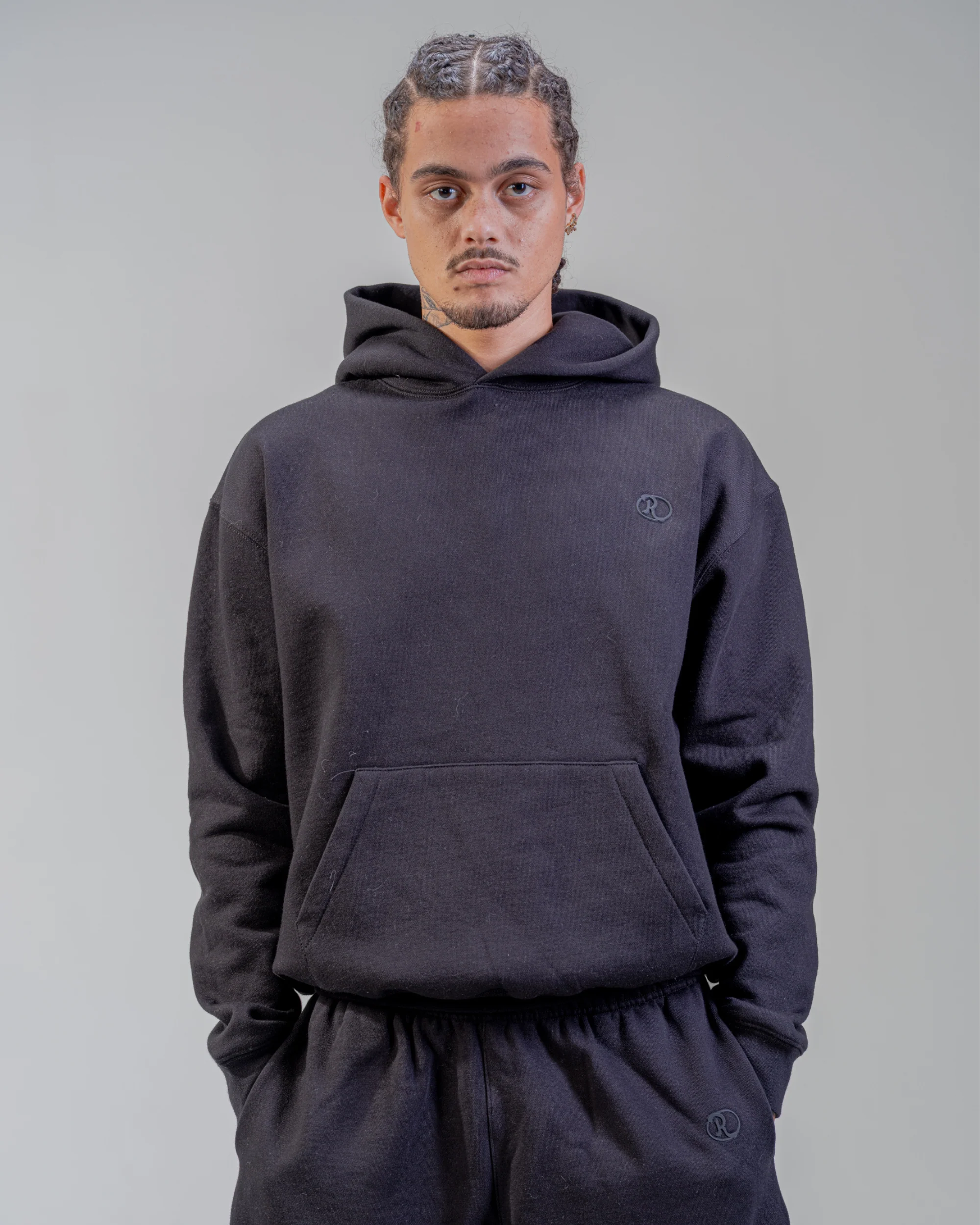 HOODIE [BLACK]