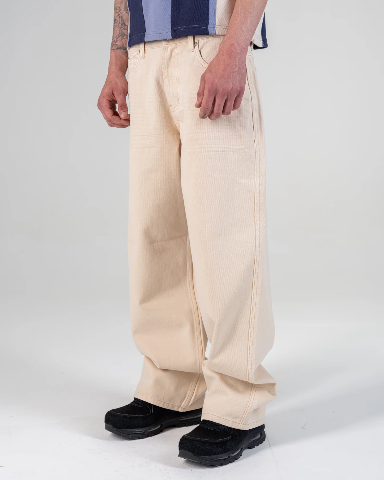 BAGGY FIT JEANS [BEIGE]