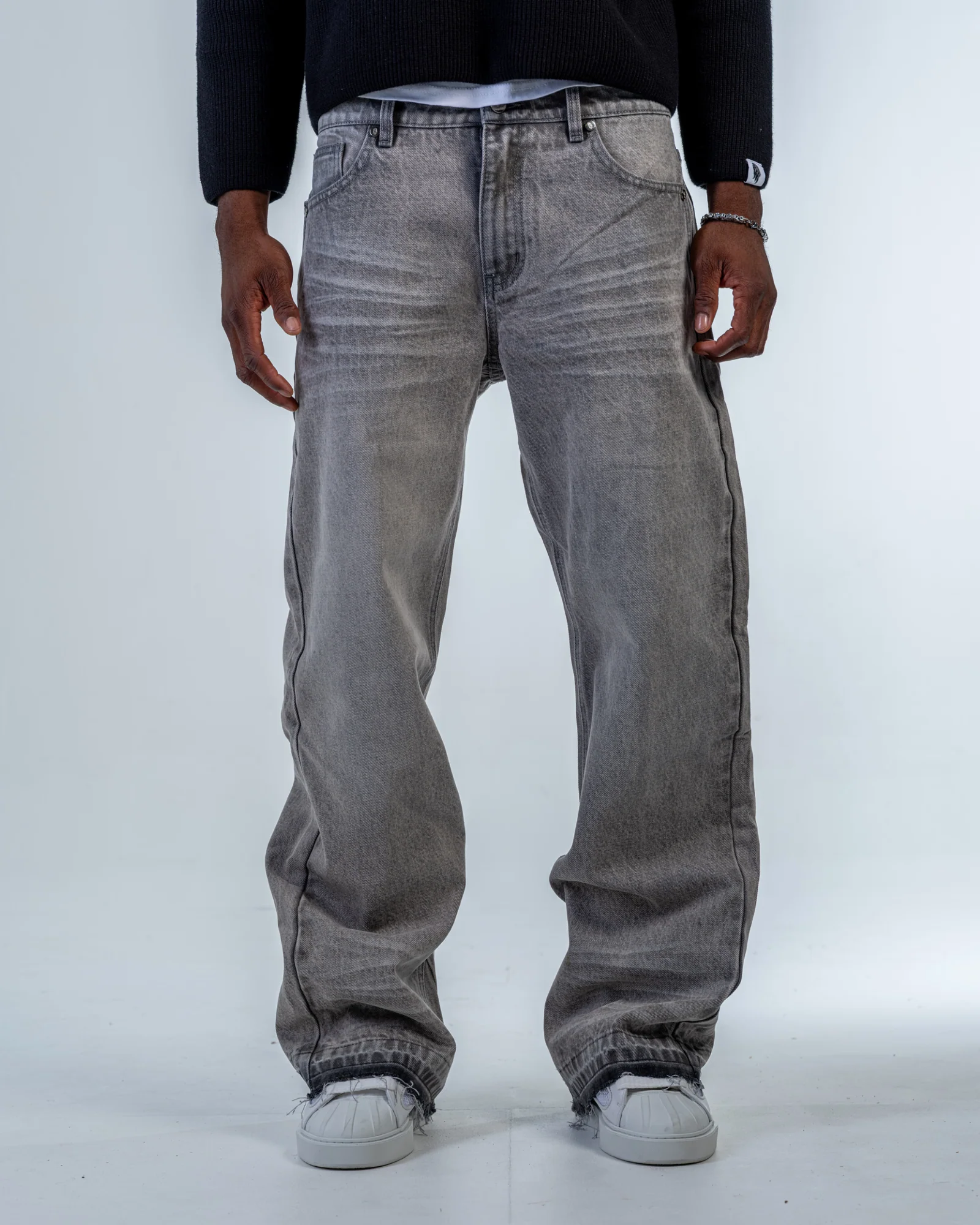 FLARE FIT JEANS [GRAY]