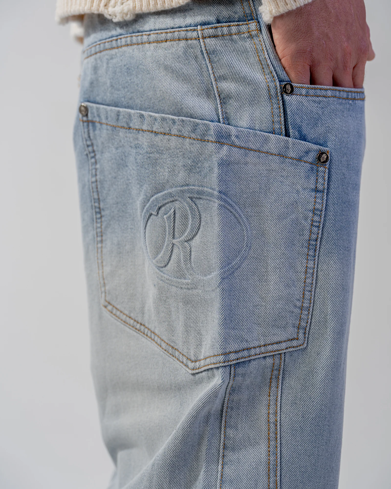 BAGGY FLARE JEANS [BLUE]