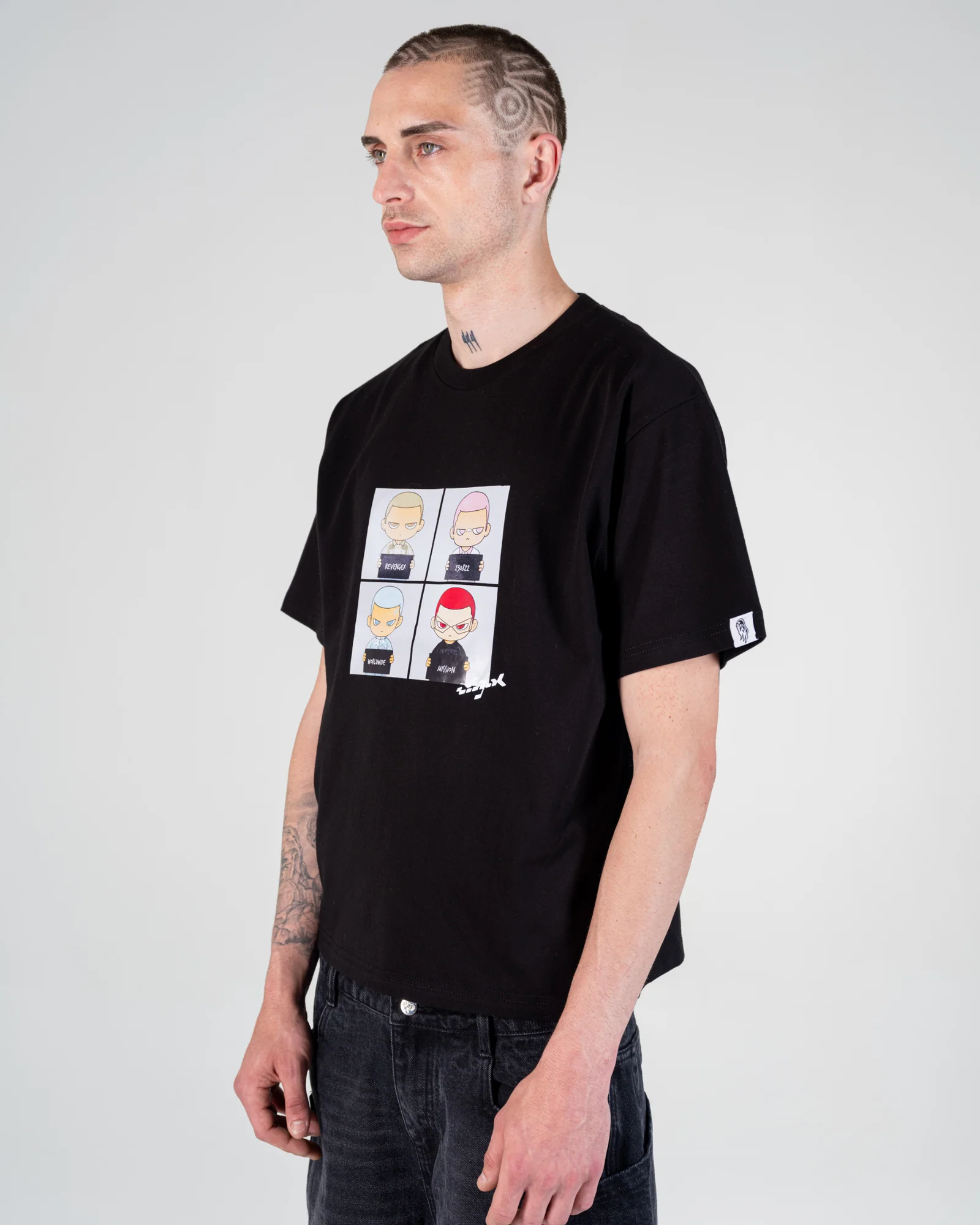 MUGSHOT TEE [BLACK]